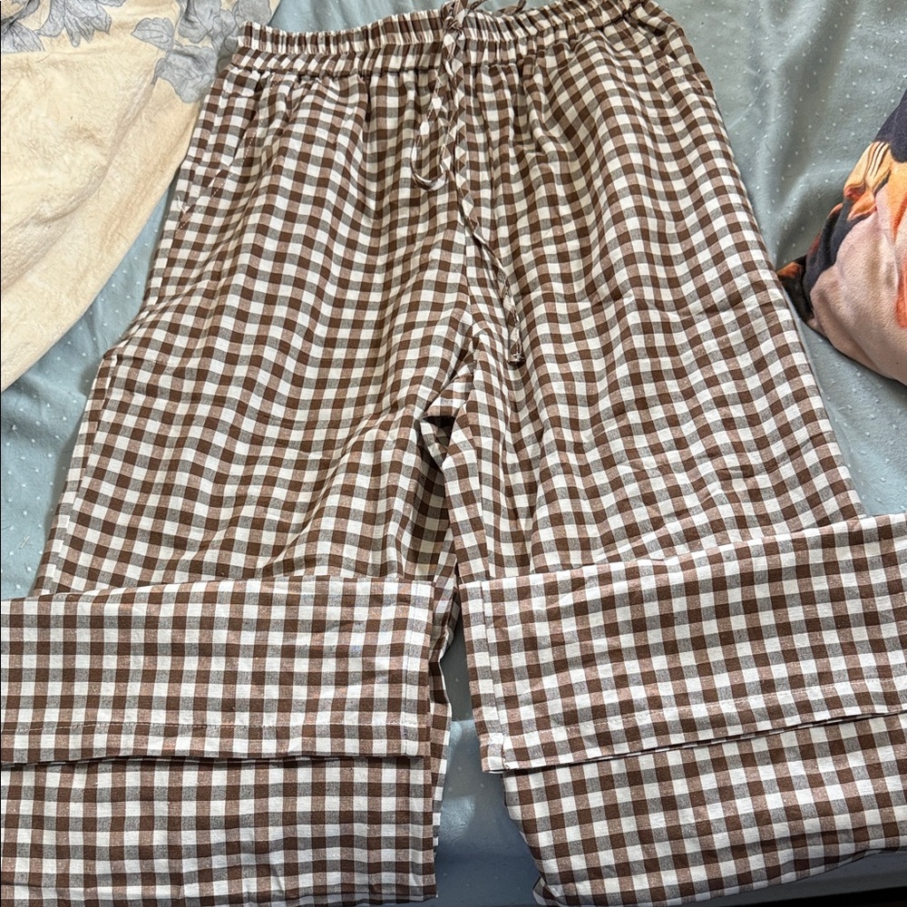 Women’s Brown Checkered Pants
